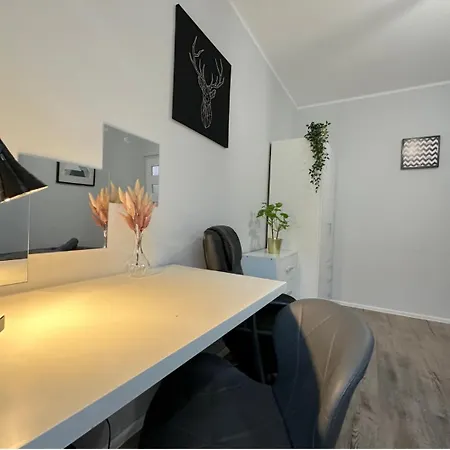 Jager 10 Min To Old Town Gdansk,pkp & Shopping Mall Homestay szállás *